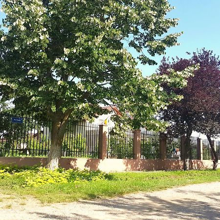 Nobless Villa Mereni エクステリア 写真