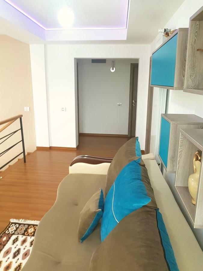 Nobless Villa Mereni エクステリア 写真